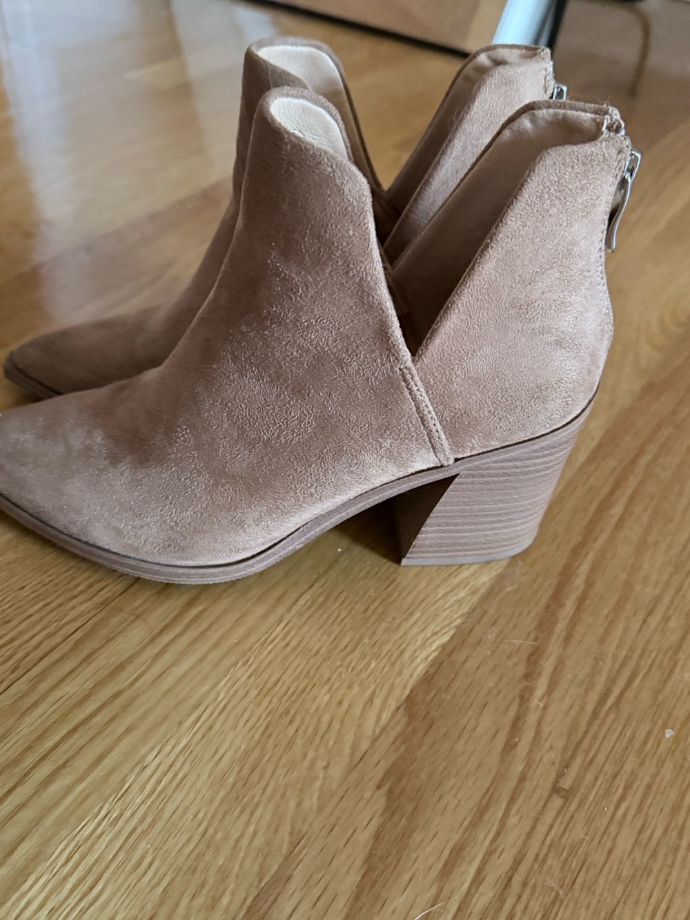 Tan heeled booties 7.5 women’s